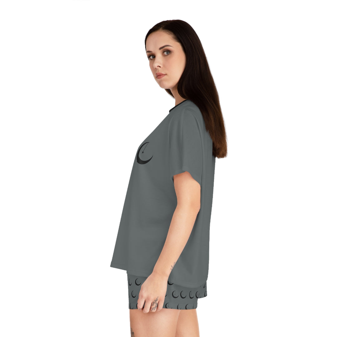 NAIComfyKellections Women's Grey Short Pajama Set